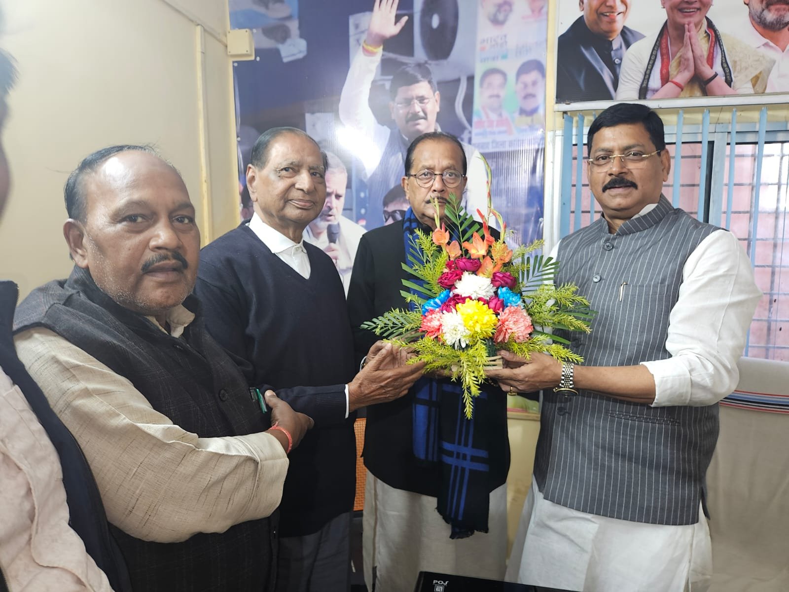 कांग्रेस जिलाध्यक्ष संतोष सिंह ने वित्त मंत्री राधाकृष्ण किशोर जी का किया स्वागत…