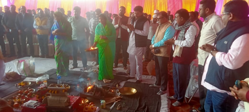 विधि विधान के साथ सिंह नेचुरल प्राइवेट लिमिटेड आउटसोर्सिंग कंपनी का भूमि पूजन कार्यक्रम हुआ संपन्न…