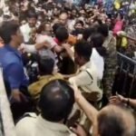 Tirupati Stampede: तिरुपति मंदिर में हादसा, भगदड़ से 6 श्रद्धालुओं की मौत, 40 हुए घायल, PM ने जताया दुख….