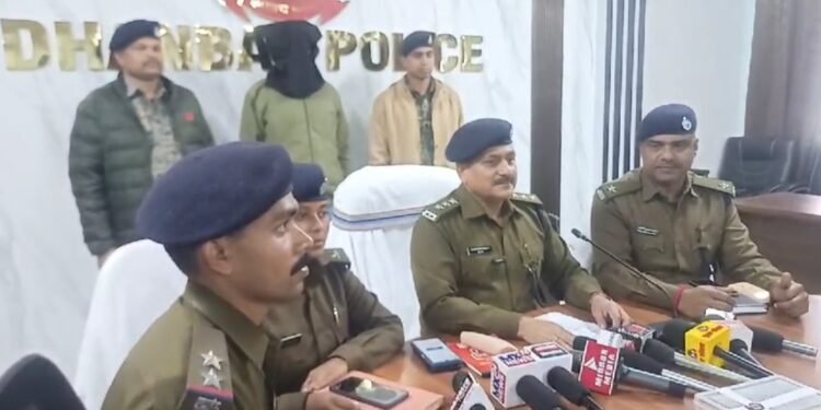 मधुबन हिंसक झड़प मामले में पुलिस ने दूसरे गुट के शेख मोइन को हथियार के साथ किया गिरफ्तार….