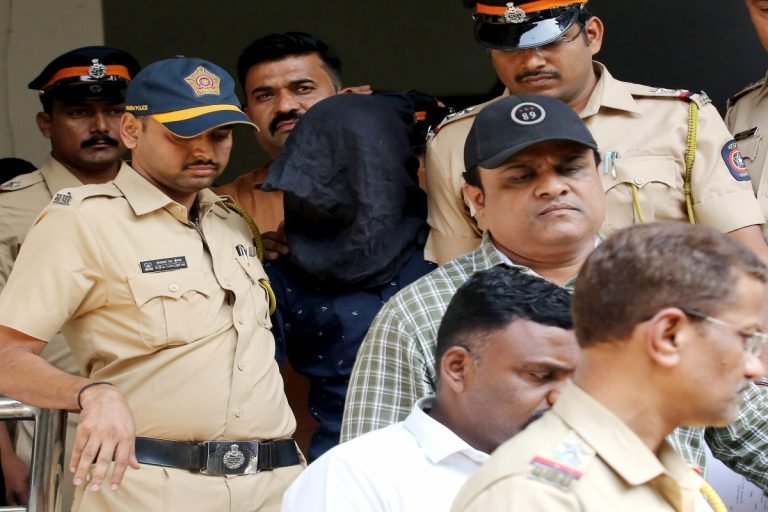 सैफ अली खान पर हमले के आरोपी को 24 जनवरी तक पुलिस कस्टडी, भारत या बांग्लादेश! कहां का रहने वाला है शरीफुल?..