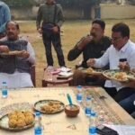 जमशेदपुर:पूरे उत्साह से मनाई गई लौहनगरी में मकर संक्रांति, पूर्व सीएम रघुवर दास ने कार्यकर्ताओं संग खाया दही-चूड़ा…