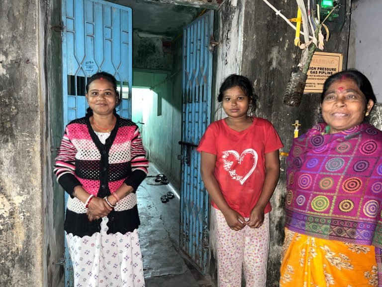 महाकुंभ के हादसे में धनबाद के आधा दर्जन लोगों की बची जान…