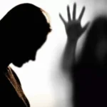 रिम्स में ईलाज कराने आई महिला के साथ दरिंदगी!वारदात की जानकारी किसी को देने पर जान से मारने की धमकी…..