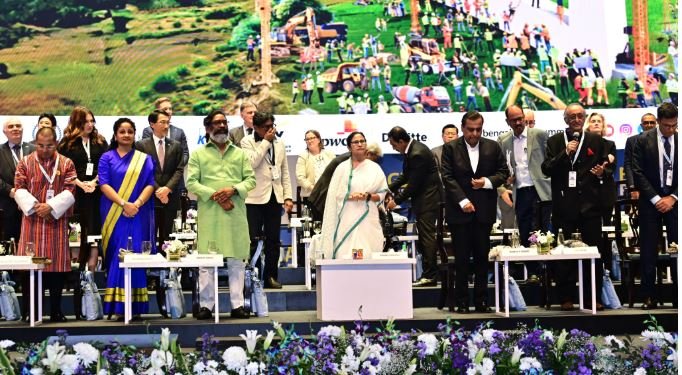 बंगाल ग्लोबल बिजनेस समिट में सीएम हेमंत ने बुलंद की झारखंड की आवाज, कहा- अर्थव्यवस्था में निभा रहा अहम रोल…