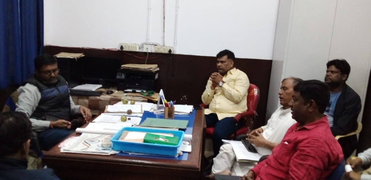 गोल्डन पहाड़ी के लोग पीट वाटर के लिए कर रहे त्राहिमाम…