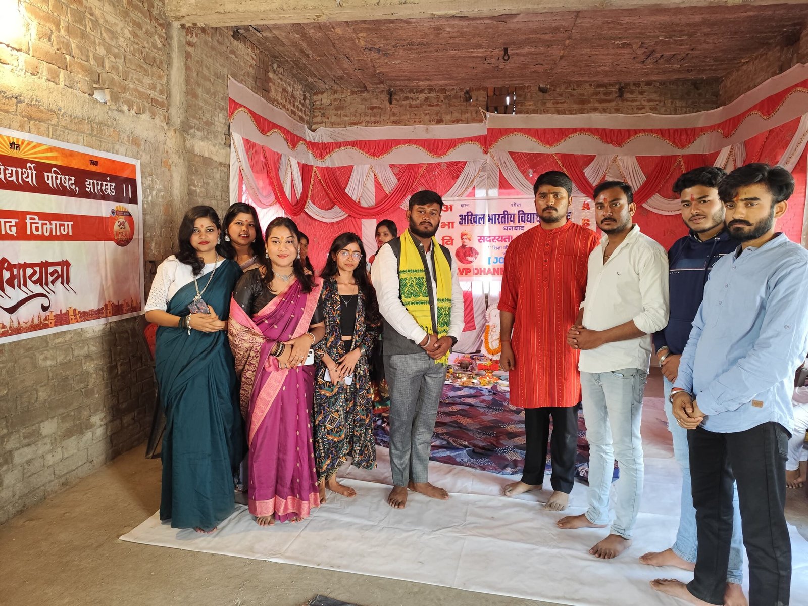 अखिल भारतीय विद्यार्थी परिषद धनबाद महानगर द्वारा मां पुस्तकधारिणी हंसासन पर विराजमान अधिष्ठात्री देवी मां सरस्वती का पूजनोत्सव धूमधाम से किया गया…