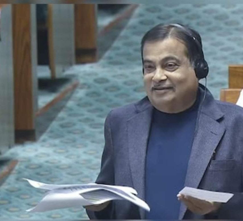 गड्ढे भरने से लेकर ब्लैक स्पॉट तक… नितिन गडकरी ने बताया सड़क हादसों को रोकने के लिए क्या कुछ किया गया…