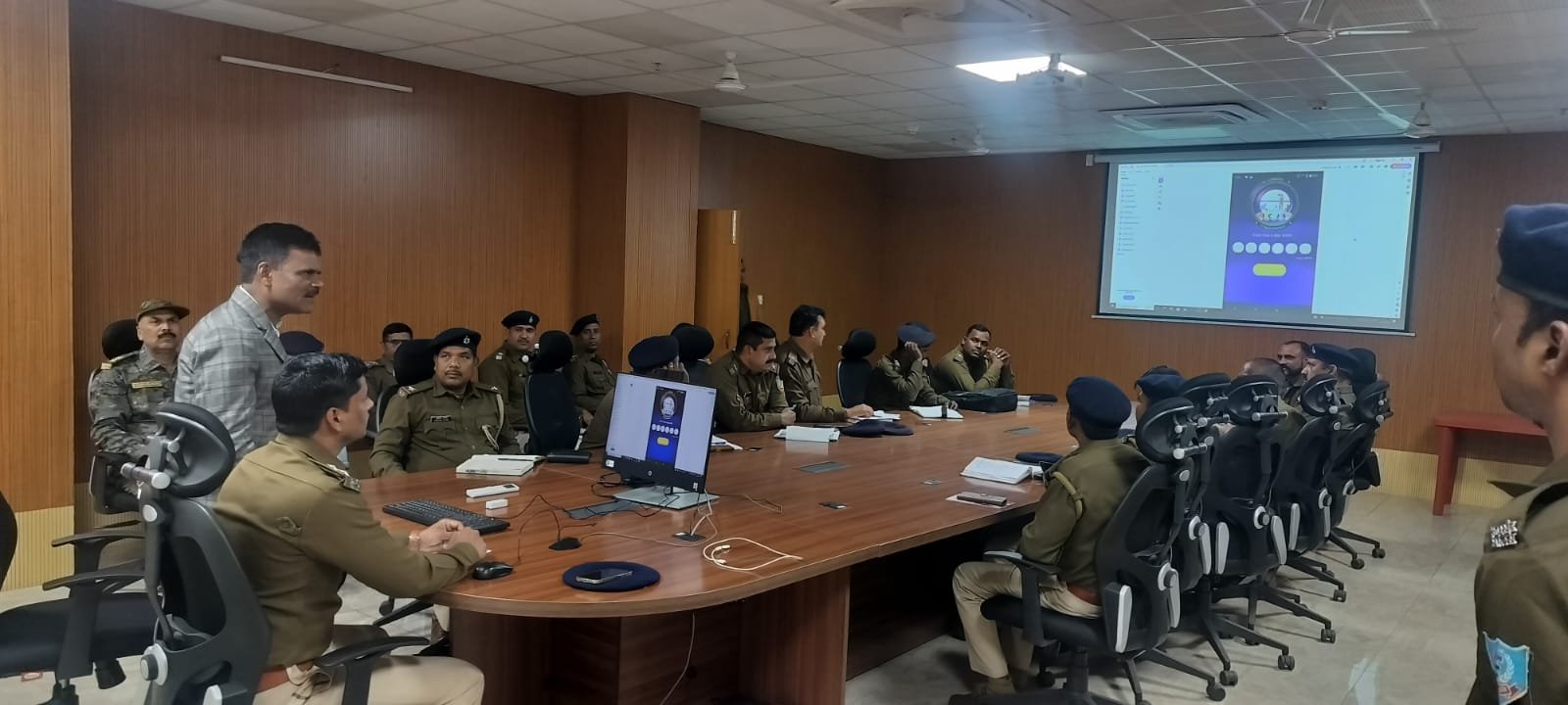 ई-साक्ष्य के उपयोग को लेकर पुलिस पदाधिकारियों को दिया गया प्रशिक्षण…