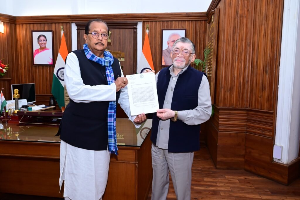 मंत्री राधाकृष्ण किशोर ने राज्यपाल से भेंट की…