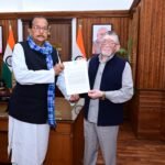 मंत्री राधाकृष्ण किशोर ने राज्यपाल से भेंट की…