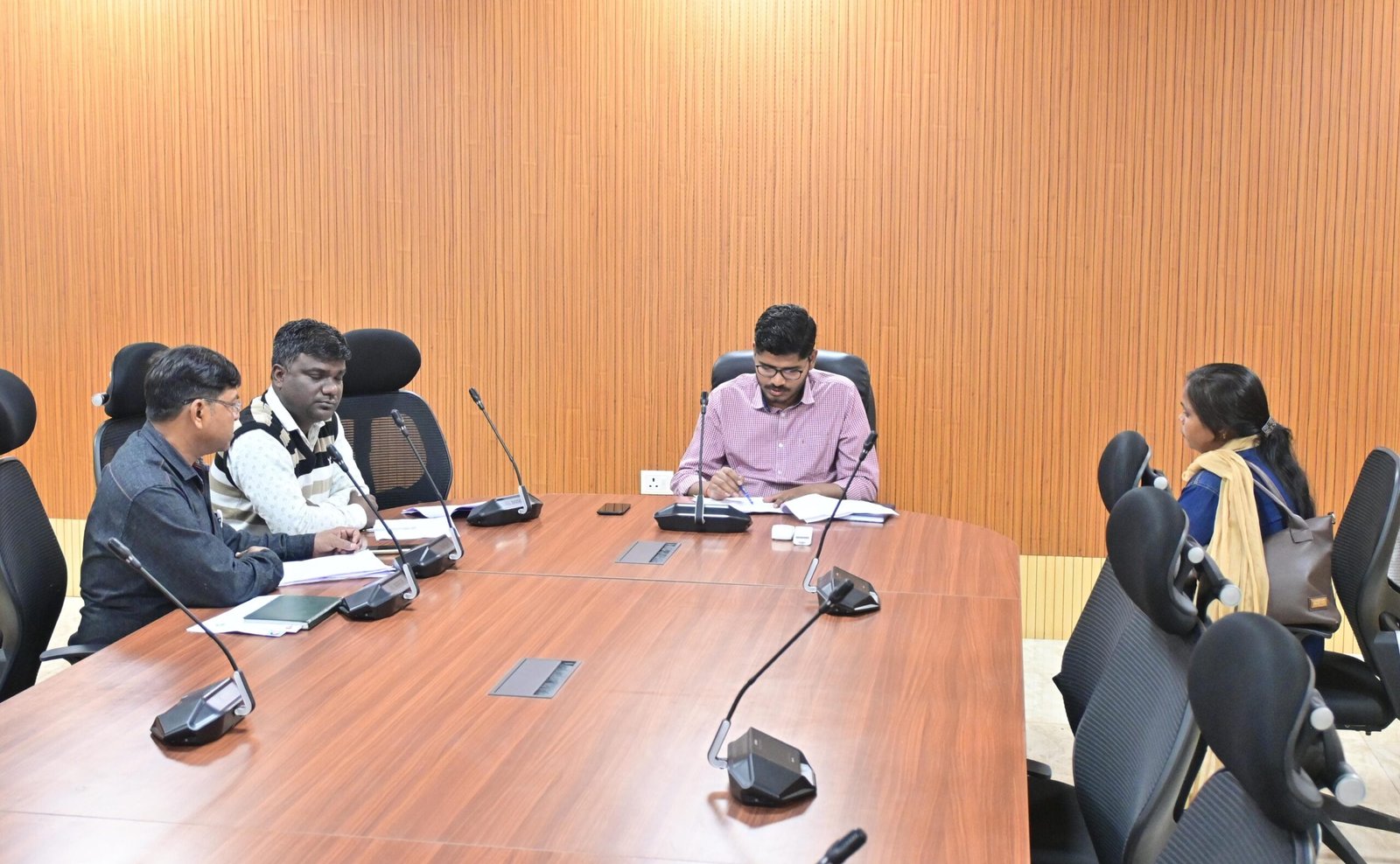 विद्यार्थी ने की बिना कारण बताए स्कूल से निष्कासित करने की शिकायत…