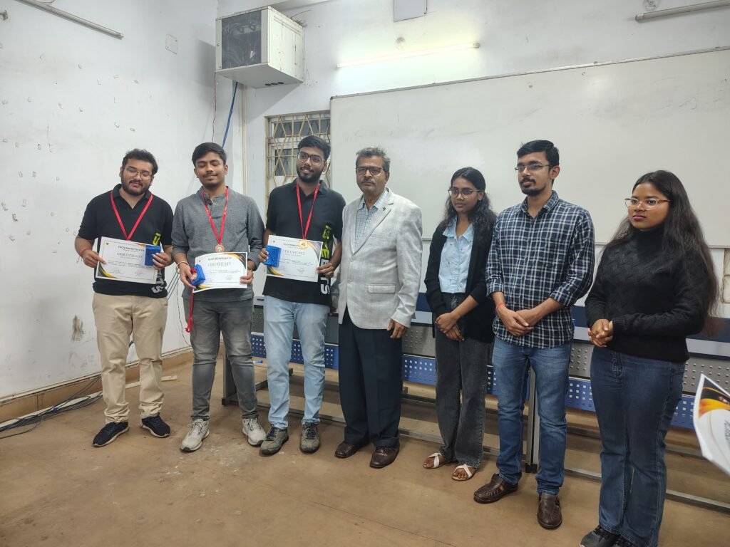 आईएसटीई बीआईटी सिंदरी ने टेक महोत्सव 2024 के स्पर्धा त्रिवेणी के प्रतिभागियों को सम्मानित किया…