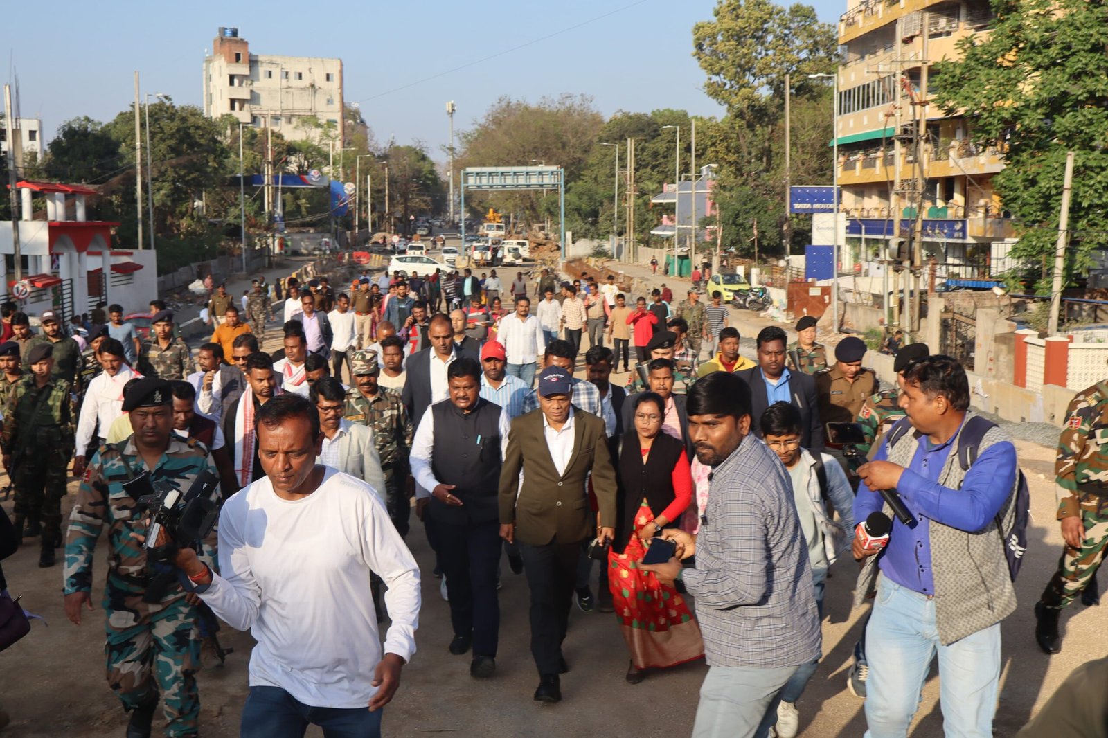 सिरमटोली फ्लाई ओवर को लेकर कल्याण मंत्री चमरा लिंडा ने दिये अधिकारियों को दिशा निर्देश…