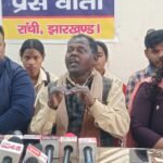 सिरम टोली फ्लाइओवर निर्मान को लेकर उत्पन विवाद पर..आदिवासी संगठनों ने प्रेस कॉन्फ्रेश कर दिया चेतावनी.. कहा सरना स्थल को अगर किया गया नजर अंदाज तो काला दिवश मनायेगे आदिवासी समाज:सूरज टोप्पो…