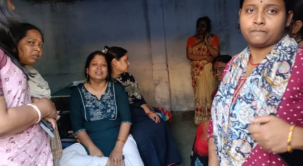 Bokaro News: बोकारो के एडीजे चार के सुरक्षा गार्ड ने खुद को गोली मार की आत्महत्या…