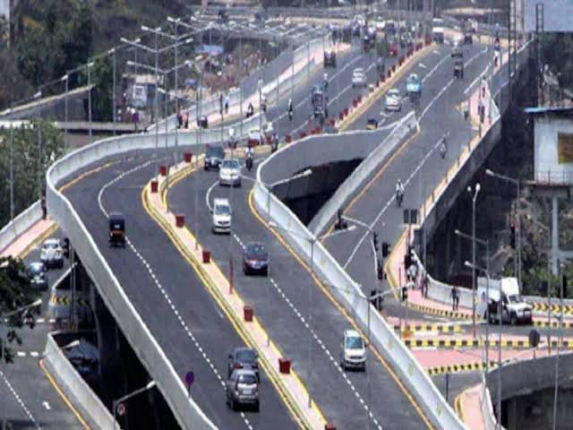 Dhanbad News : परीक्षा खत्म होते ही शुरू होगा बैंक मोड़ फ्लाइओवर का काम…