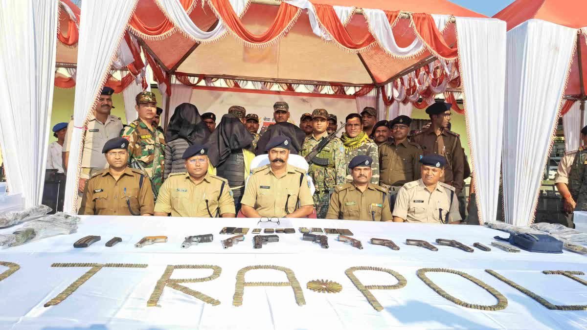 चतरा पुलिस ने तोड़ी नक्सलियों की कमर, दबोचा गया 18 लाख का इनामी आक्रमण गंझू…