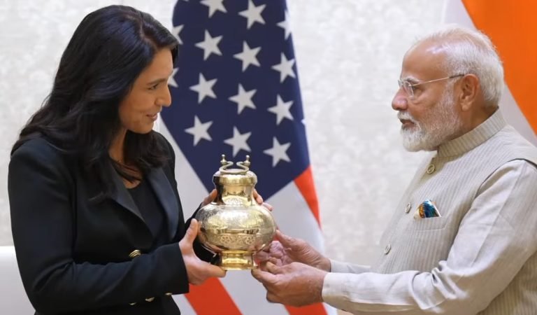 पीएम मोदी ने तुलसी गबार्ड को दिया महाकुंभ का पवित्र जल…