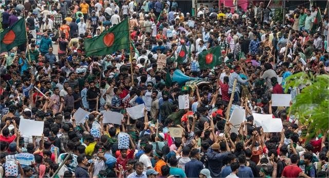 बांग्लादेश में रमजान के दौरान कट्टरपंथी ताकतों का प्रभाव बढ़ा, दबाव में महिलाएं और व्यापारी…