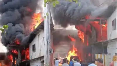 कैमिकल फैक्ट्री में लगी आग, बाइक-ऑटो सहित कई गाड़ियां जलीं; गोविंदपुरा औद्योगिक क्षेत्र में हड़कंप…