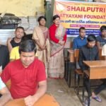 नेत्रहीन बच्चों के साथ शैलपुत्री कात्यायनी फाउंडेशन ने मनाई रंगों की होली…