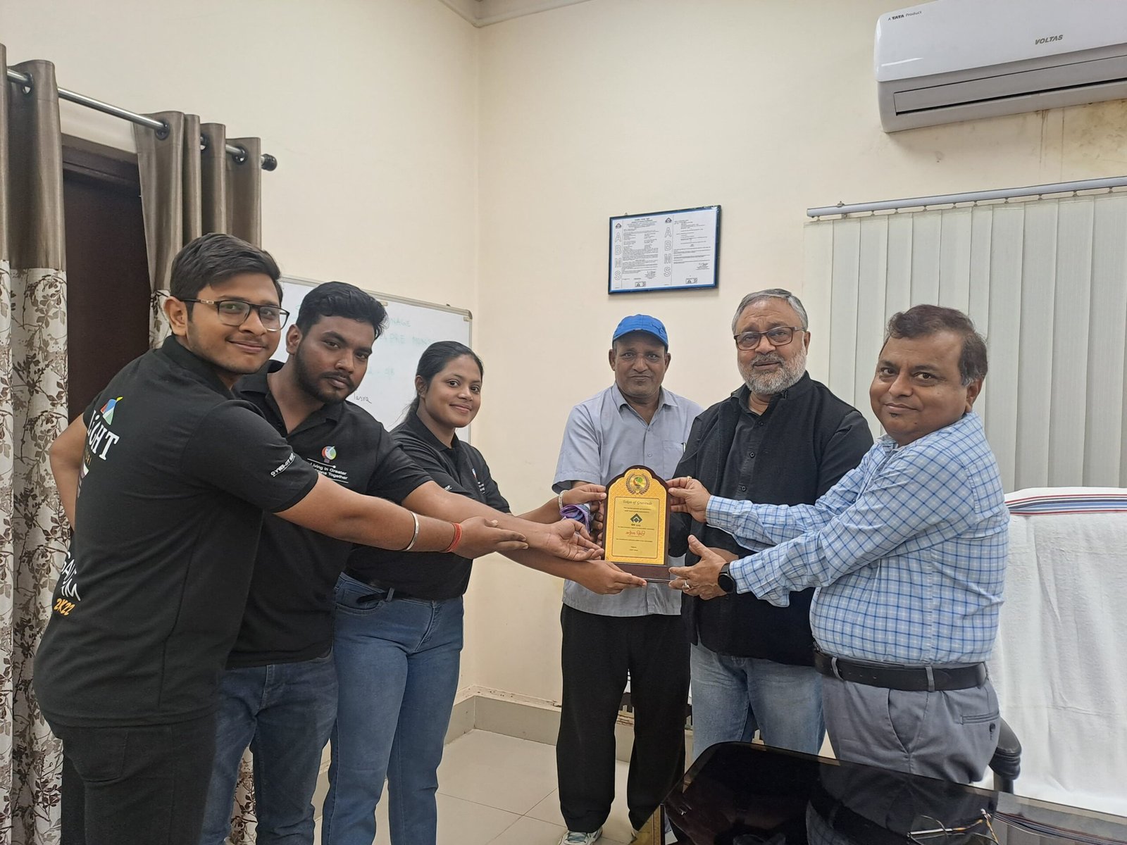 लाइट सिंदरी परिवार तहे दिल से स्टील अथॉरिटी ऑफ इंडिया लिमिटेड का आभार व्यक्त…