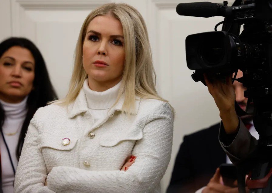 व्हाइट हाउस की इस युवा प्रवक्ता पर फिदा हुआ चीन, इंटरनेट पर मचाई धूम…