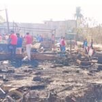 जसीडीह चकाई मोड़ के पास लगी भीषण आग, 12 होटल जलकर खाक, 12 घंटे बिजली ठप…