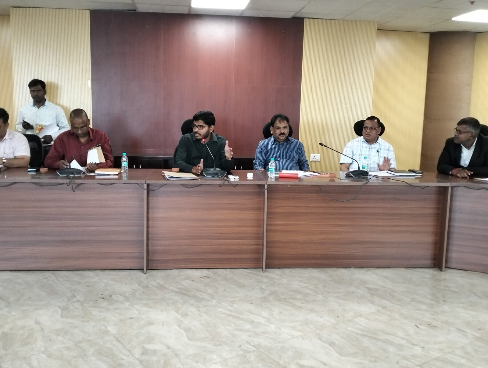 मान्यता प्राप्त राजनीतिक दलों को भारत निर्वाचन आयोग के दिशा निर्देशों से कराया अवगत…