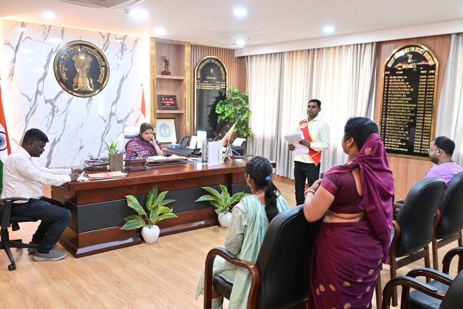 वृद्ध महिला ने की खरीदी गई जमीन पर विक्रेता द्वारा दखल नहीं देने की शिकायत…