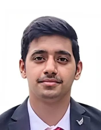 सुदामडीह के आयुष कुमार ने 91वा रैंक हासिल कर बढ़ाया माता पिता का मान…