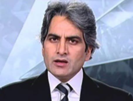 सुधीर चौधरी में ऐसी क्या खूबी है जो दूरदर्शन उन्हें जनता के पैसे का एक करोड़ 40 लाख रु महीना दे रहा?