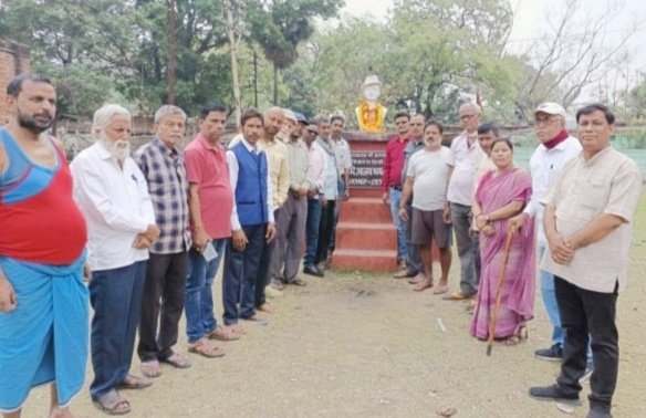 सीपीआई(एम) सिंदरी, की ओर से  शहीदे आजम भगत सिंह की प्रतिमा पर माल्यार्पण कर श्रद्धांजलि दी गई…