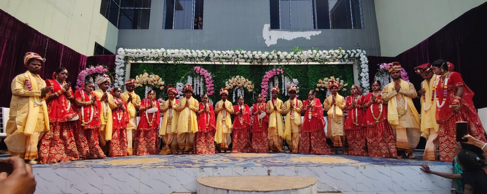 परिणय सूत्र में बंधे 11 जोड़े, नारायणी लाड़ो परिवार, मारवाड़ी महिला समिति ने धूमधाम से निकाली बरात…