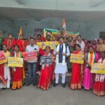 महिला आरक्षण विधेयक के क्रियान्वयन की मांग को लेकर महिला कांग्रेस ने दिया धरना।महीलाओ को 33% आरक्षण मिले- संतोष सिंह कांग्रेस जिलाध्यक्ष…