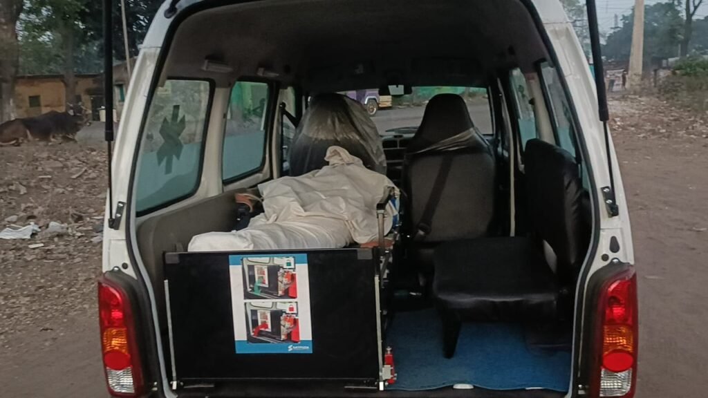 पिछले दस दिनों से जिंदगी और मौत की जंग लड़ रहे श्रमिक की हुई मौत…