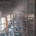 गोमो के यार्ड में खड़ी रेल डिब्बा में लगी भीषण आग..हादसे में जान माल का कोई बड़ा नुकसान नहीं…