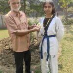 एफसीआई सिंदरी के संपदा अधिकारी देवदास अधिकारी ने आराध्य पाण्डे को किए सम्मानित…