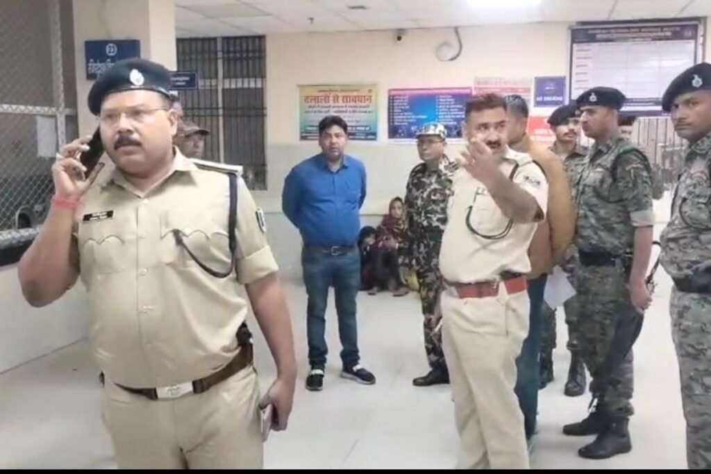 Encounter: बिहार के अररिया में एनकाउंटर, आरा और पूर्णिया तनिष्क शोरूम लूटकांड का मास्टरमाइंड ढेर…