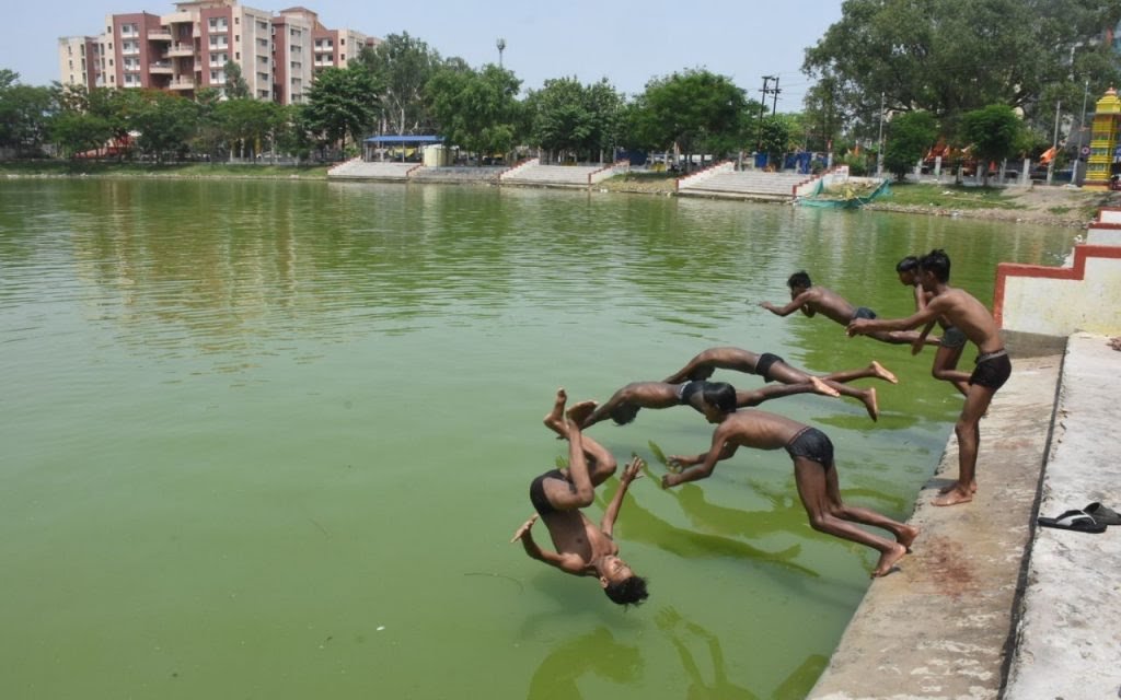 Weather Report: 125 वर्षों में कौन सा साल रहा सबसे गर्म, इस साल कैसी रहेगी गर्मी? केंद्रीय स्वास्थ्य मंत्रालय ने जारी की चेतावनी…