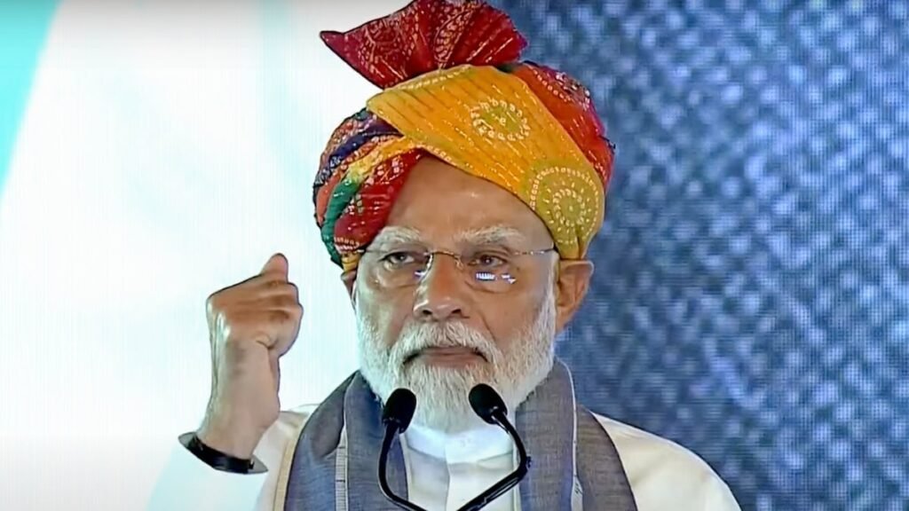 तो हमारे मुस्लिम भाई पंचर नहीं बना रहे होते’, मोदी ने वक्फ कानून पर गलत क्या कहा?