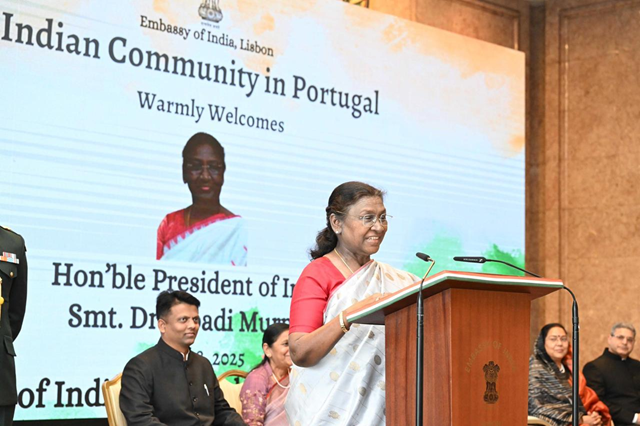 राष्ट्रपति मुर्मु ने पुर्तगाली संसद के अध्यक्ष जोस पेड्रो अगुइर-ब्रैंको से की मुलाकात, द्विपक्षीय संबंधों को मजबूत करने के तरीकों पर चर्चा…