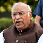 “राहुल और प्रियंका को डरा रहे हैं”, बक्सर में बोले कांग्रेस के राष्ट्रीय अध्यक्ष मल्लिकार्जुन खरगे…