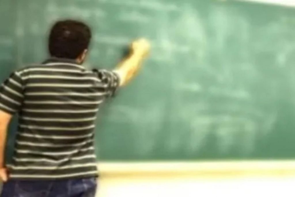 झारखंड शिक्षक नियुक्ति नियमावली में होगा बदलाव, अब टीचर की बहाली के लिए ली जाएगी एक परीक्षा…