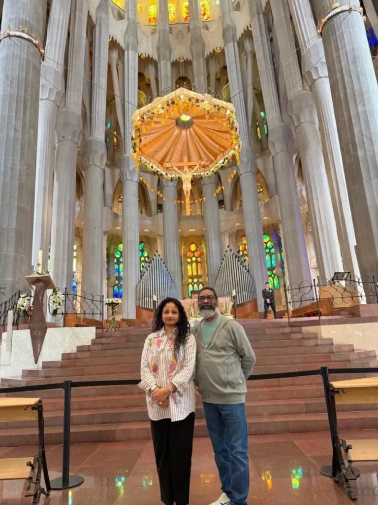 हेमंत सोरेन और कल्पना सोरेन ने इस तरह मनाया ईस्टर, बार्सिलोना के प्रसिद्ध फमलिया चर्च का किया दौरा…