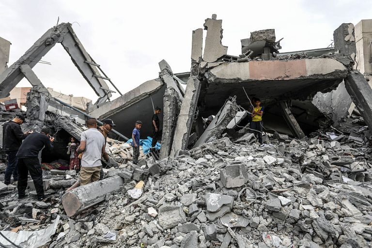 इजराइल बड़े पैमाने पर निकासी के साथ गाजा में सैन्य अभियान का विस्तार करेगा…