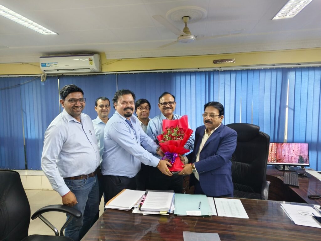 BCCLने कोल उत्पादन और कमाई में बनाया रिकॉर्ड:CMOAI  प्रतिनिधि मंडल ने CMD समीरन दत्ता और FD को दी बधाई..