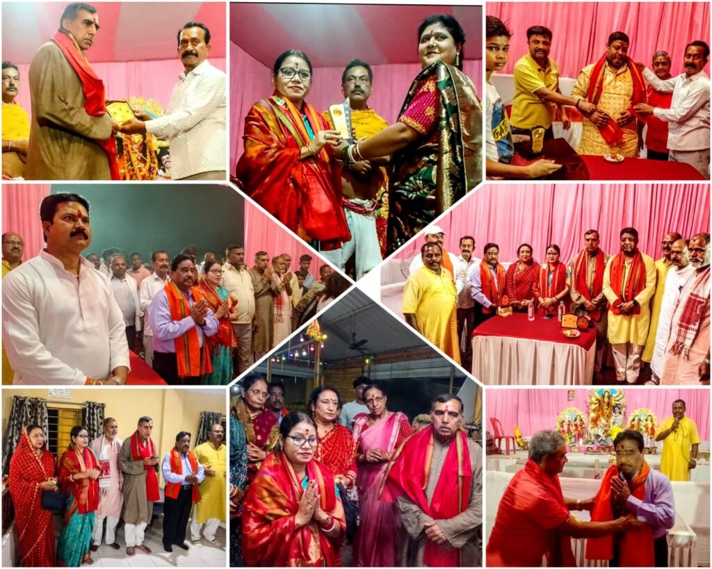 चैती नवरात्रि के अवसर पर सिंदरी के सेन्ट्रल दुर्गा पूजा पंडाल में अनेकों नेता एवं भक्त गणों ने माथा टेका और पूजा अर्चना की.. पूजा कमीटी के द्वारा नेतागणों को किया गया सम्मानित…