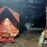 2500 फीट ऊंची पहाड़ी पर माता हिंगलाज भवानी, 52 सिद्ध पीठों में से एक, यहां पहुंचना नहीं आसान…